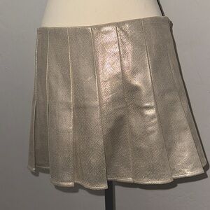 NWOT Akira Glittery Champagne Pleated Sexy Skirt Size Small